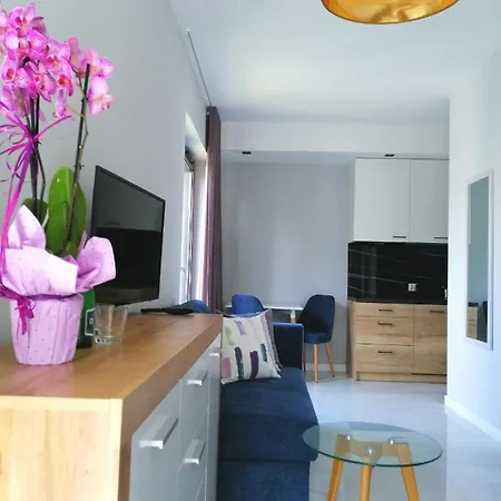 Szmaragdowa 10 아파트 미엘노