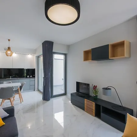 Szmaragdowa 10 아파트 미엘노